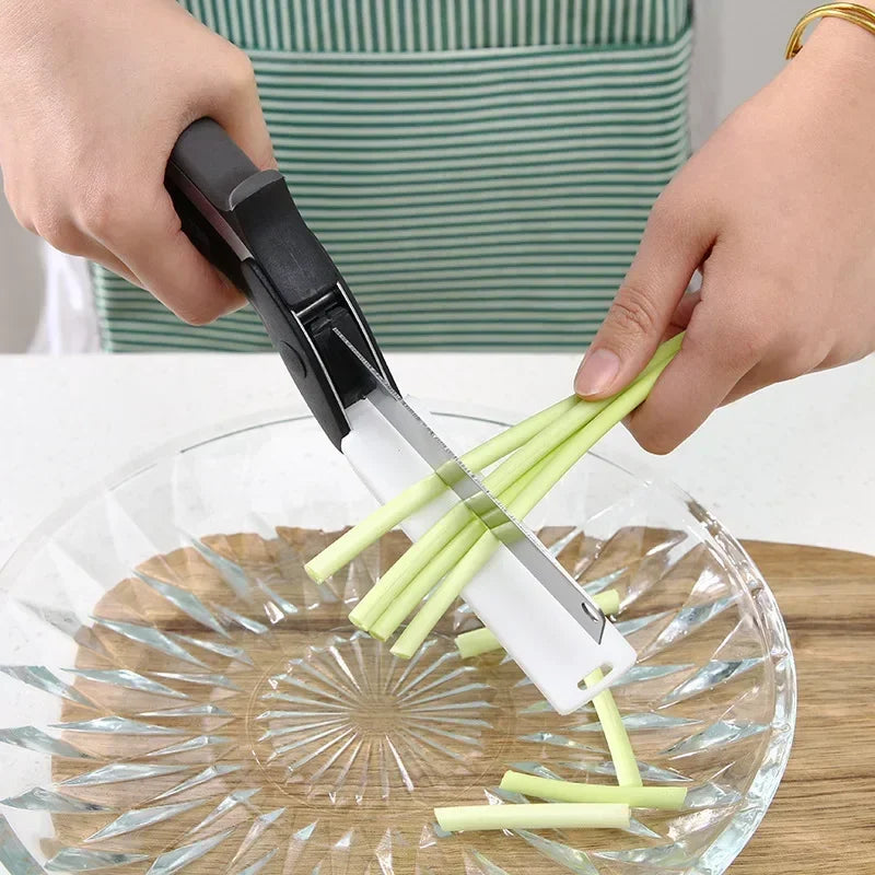 Tesoura de Cozinha Multifuncional