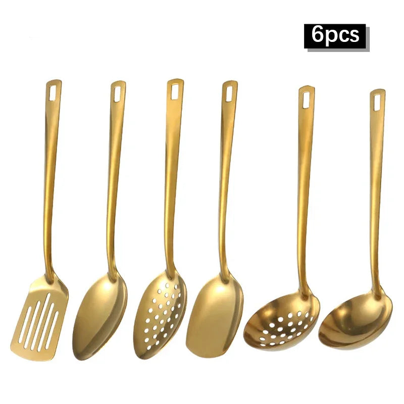 Utensílios de Cozinha Dourados em Aço Inox – Sofisticação e Funcionalidade